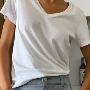 Organic Cotton V-Neck